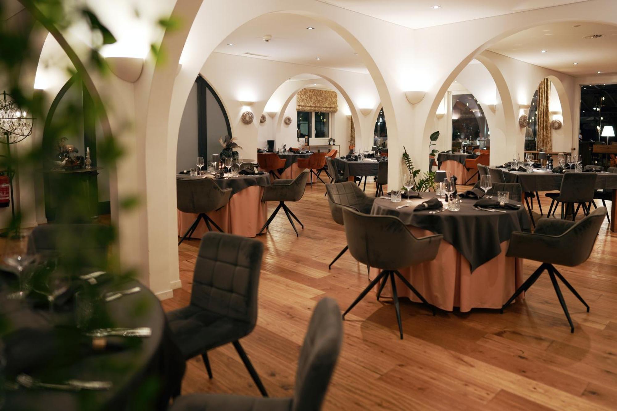 Parkhotel Лангенталь Экстерьер фото